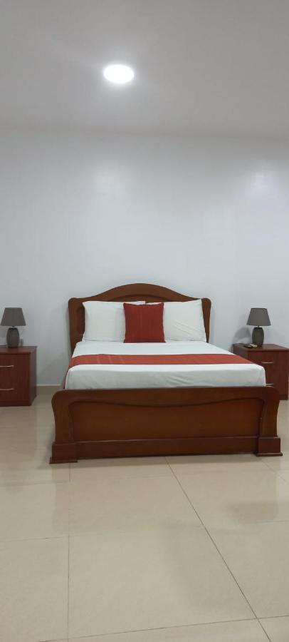 Departamentos Marcecilia De 2 Y 3 Habitaciones En El Centro De Manta Dış mekan fotoğraf