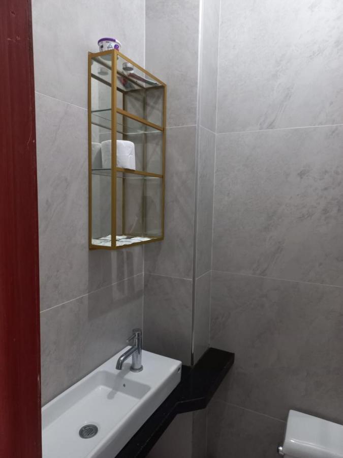 Departamentos Marcecilia De 2 Y 3 Habitaciones En El Centro De Manta Dış mekan fotoğraf